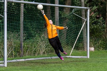 Bild 9 - Frauen SV Neuenbrook/Rethwisch - SG Ratekau Strand 08 : Ergebnis: 0:3